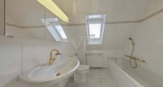 von_poll_real_estate_property_23365009_image_21