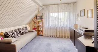 von_poll_real_estate_property_23365009_image_20