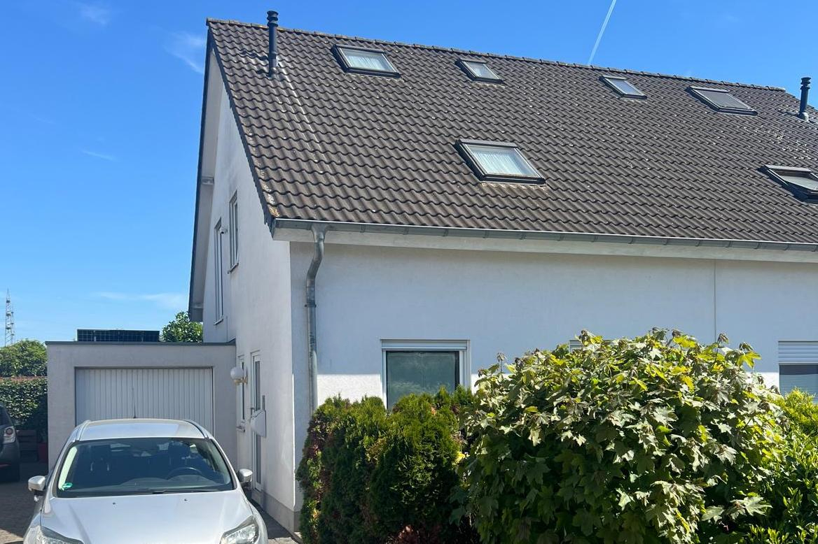 Straßenansicht