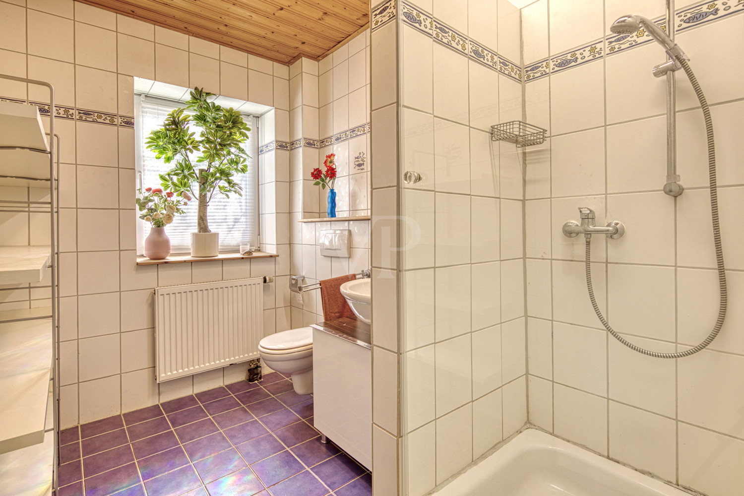 Badezimmer EG