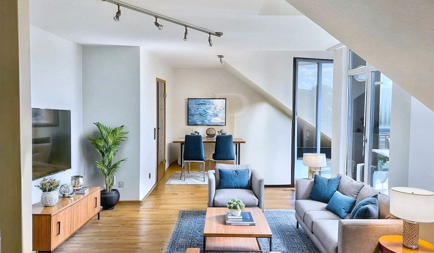 Wohnzimmer mit KI entfremdet
