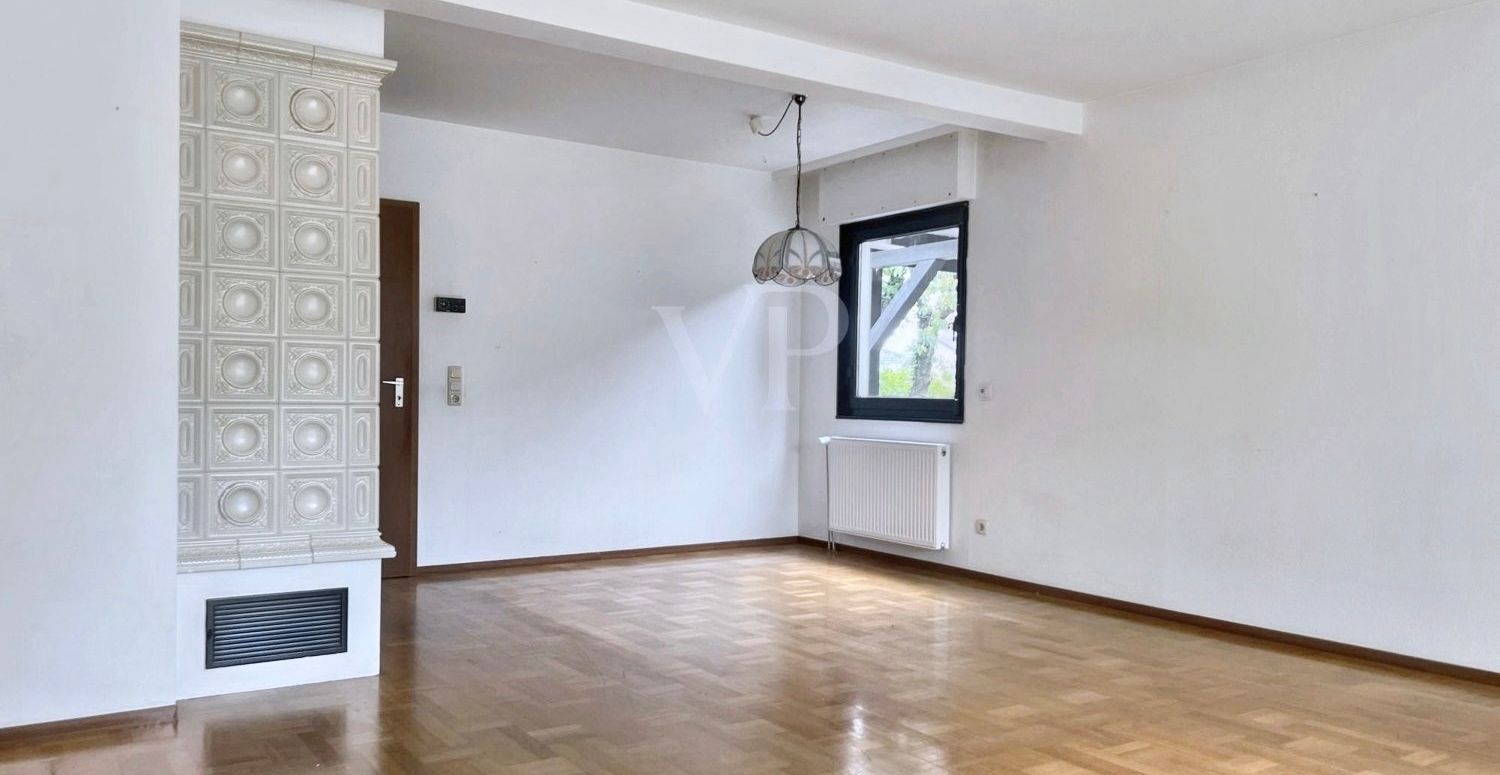 Wohnzimmer im EG