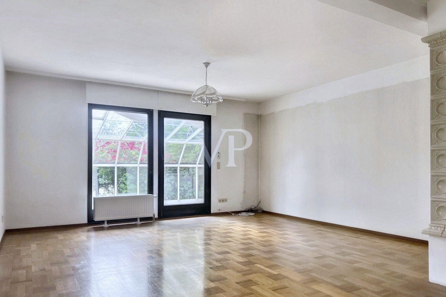 Wohnzimmer im EG