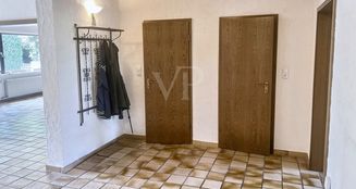 von_poll_real_estate_property_25365015_image_2