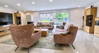 von_poll_real_estate_property_25365013_image_8