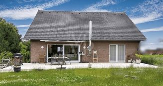 von_poll_real_estate_property_25365013_image_0