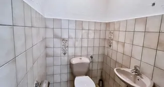 von_poll_real_estate_property_25365022_image_16