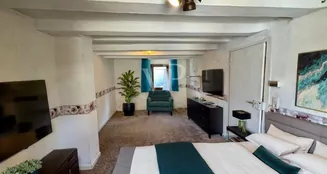 von_poll_real_estate_property_25365026_image_15