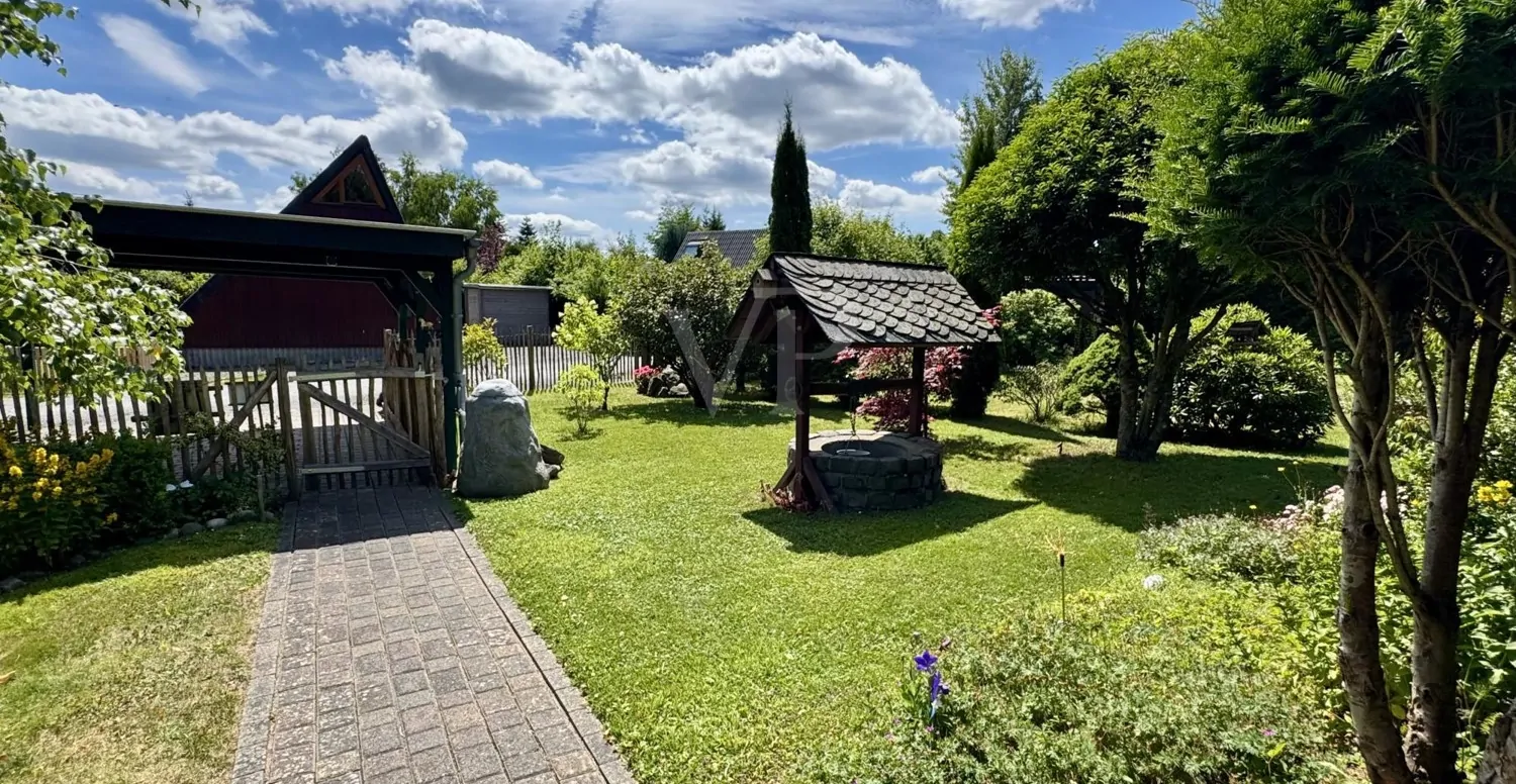 Blick auf den Vorgarten