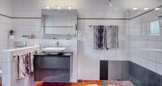 von_poll_real_estate_property_25365033_image_7