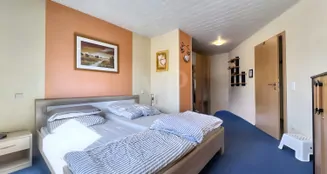 von_poll_real_estate_property_26365003_image_14