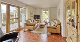 von_poll_real_estate_property_25365034_image_5