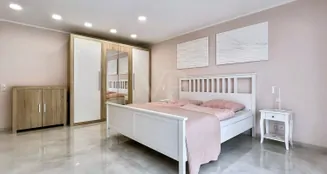 von_poll_real_estate_property_25365035_image_13