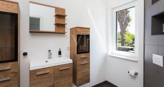 von_poll_real_estate_property_25368008_image_4