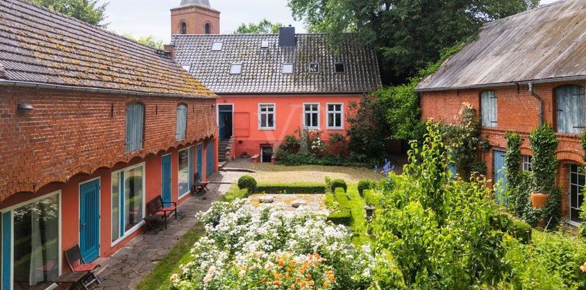 von Poll Immobilien GmbH