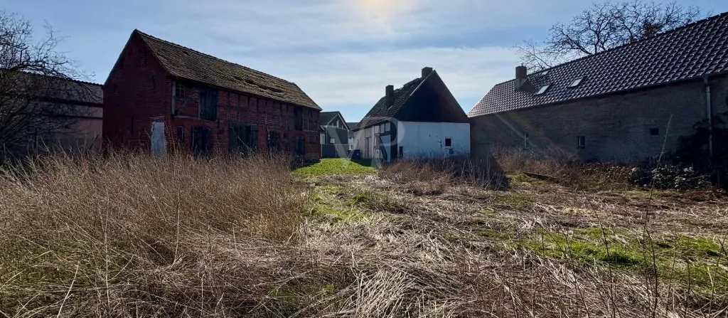 Herrliches Grundstück