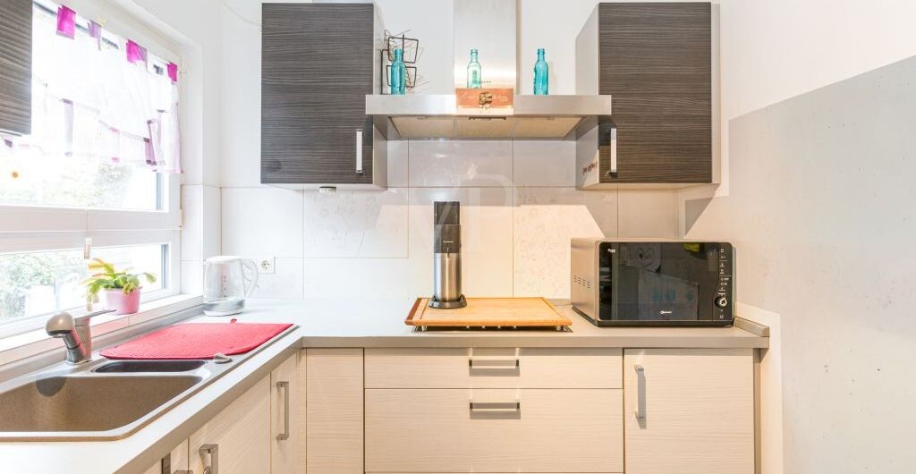 Küche in der zweiten Wohneinheit