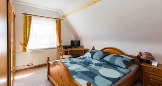von_poll_real_estate_property_25368005_image_6