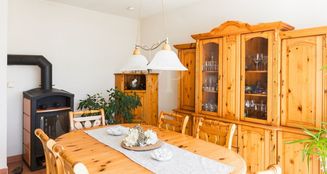 von_poll_real_estate_property_25368005_image_3