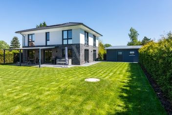 von Poll Immobilien GmbH