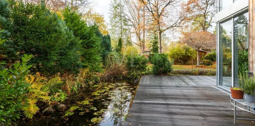 von Poll Immobilien GmbH