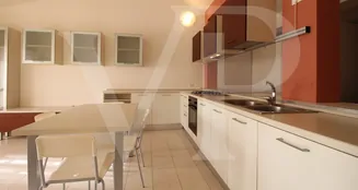 von_poll_real_estate_property_IT223551001_image_5