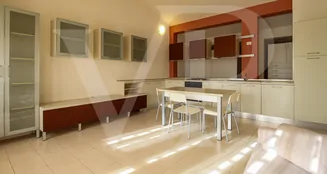 von_poll_real_estate_property_IT223551001_image_2