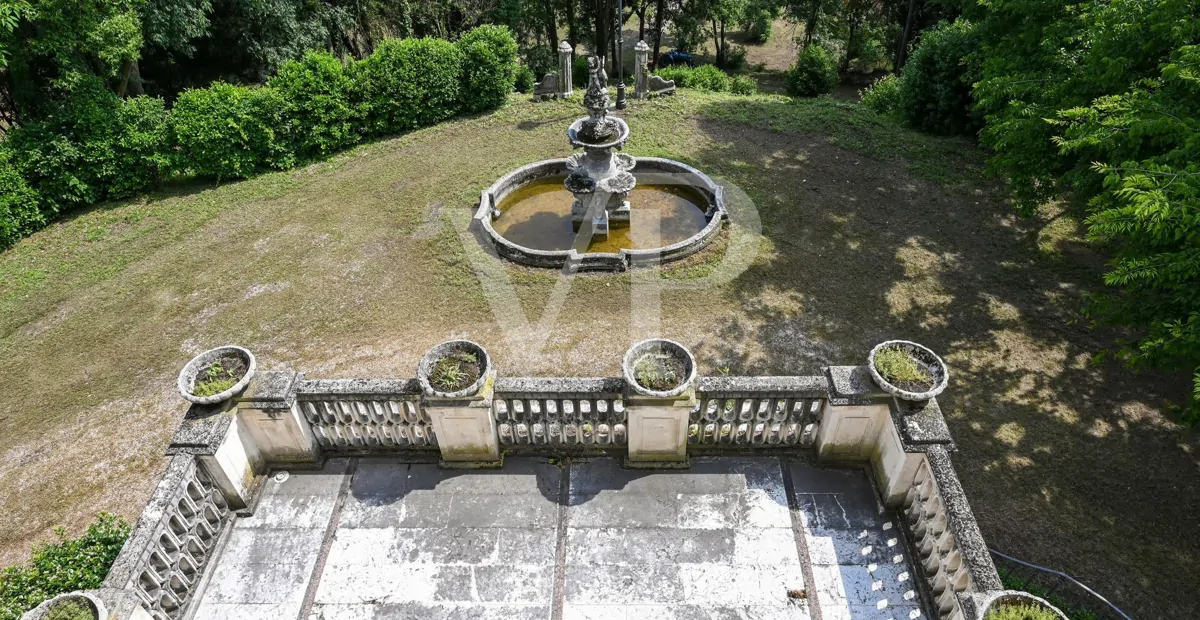 Villla with wonderful park