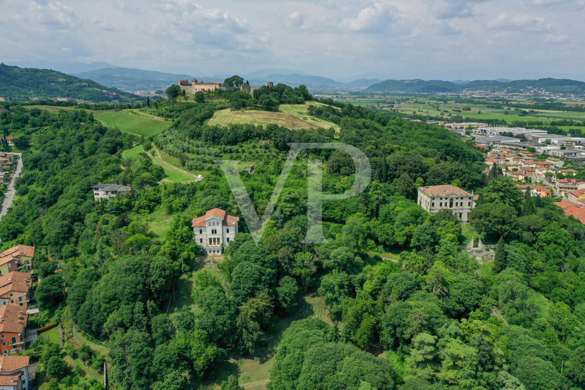 Villa del1872 con meraviglioso parco