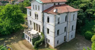 von_poll_real_estate_property_IT223551023_image_1