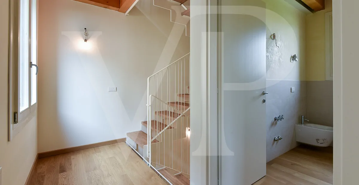 Exclusive Semi-Detached Property with garden and independent access - Historic Center