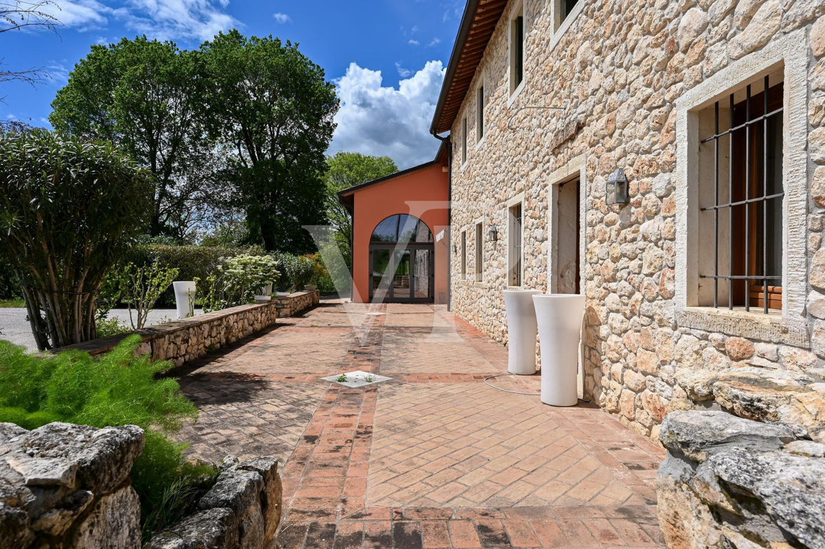 Maravillosa granja en las colinas de Berici