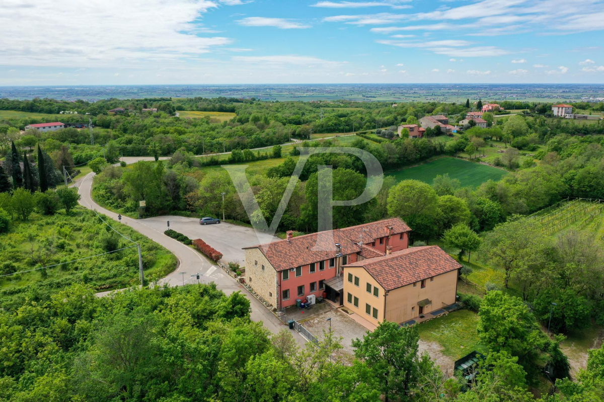 Maravillosa granja en las colinas de Berici