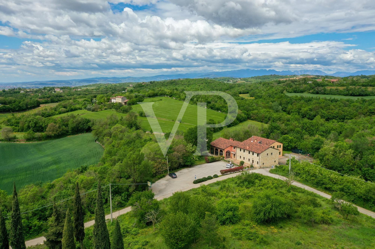 Wonderful Country-house in the berici hills - equipped as Restaurant and Hotel