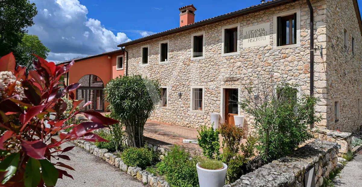 Maravillosa granja en las colinas de Berici