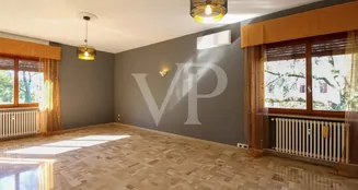 von_poll_real_estate_property_IT233551045_image_5