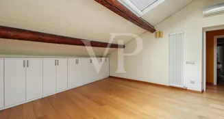 von_poll_real_estate_property_IT233551104_image_10