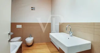 von_poll_real_estate_property_IT233551104_image_11