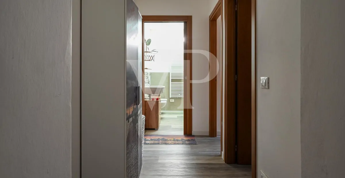 Maison individuelle avec terrasse panoramique centre du village