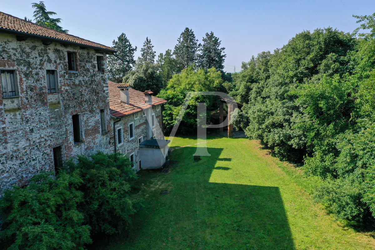 Historisches Landhaus in Montecchio Precalcino