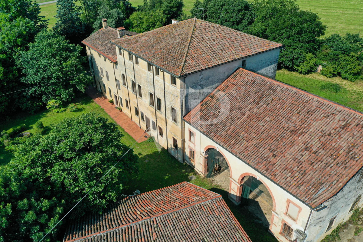 Villa de campagne historique à Montecchio Precalcino