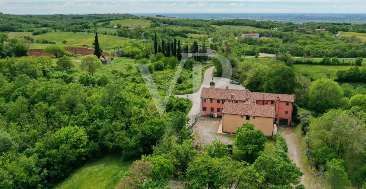 Wonderful Country-house in the berici hills - equipped as Restaurant and Hotel