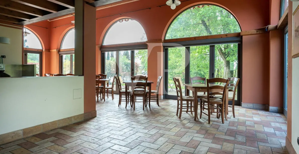 Wonderful Country-house in the berici hills - equipped as Restaurant and Hotel