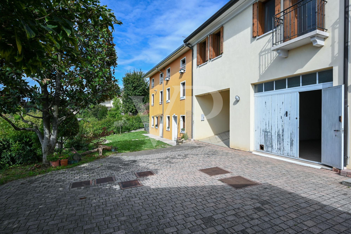 Bauernhaus in Panoramalage in den Hügeln von Marostica