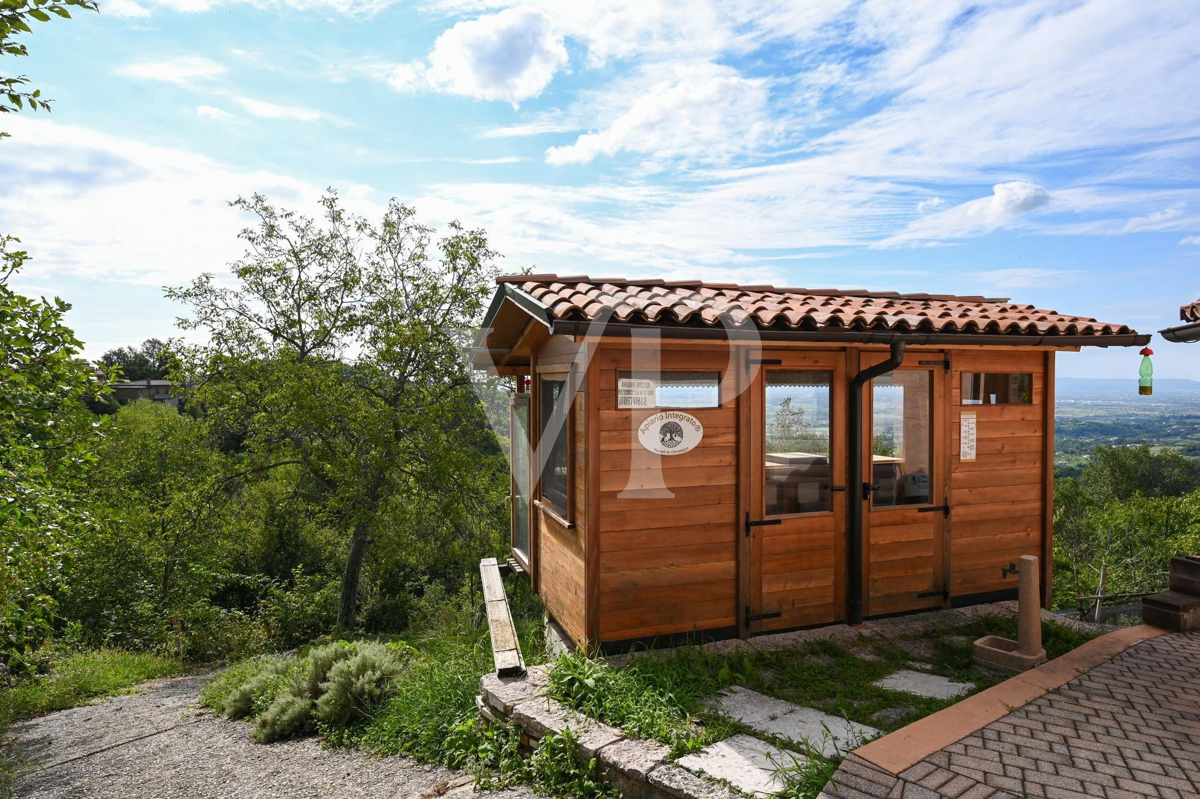 Bauernhaus in Panoramalage in den Hügeln von Marostica