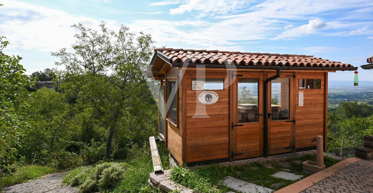Bauernhaus in Panoramalage in den Hügeln von Marostica