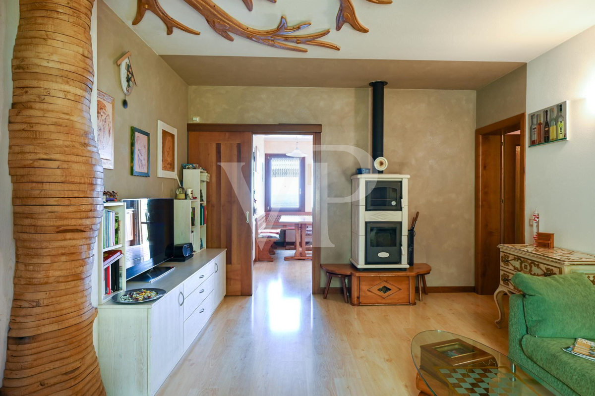 Farmhouse in panoramic position on the hills of Marostica