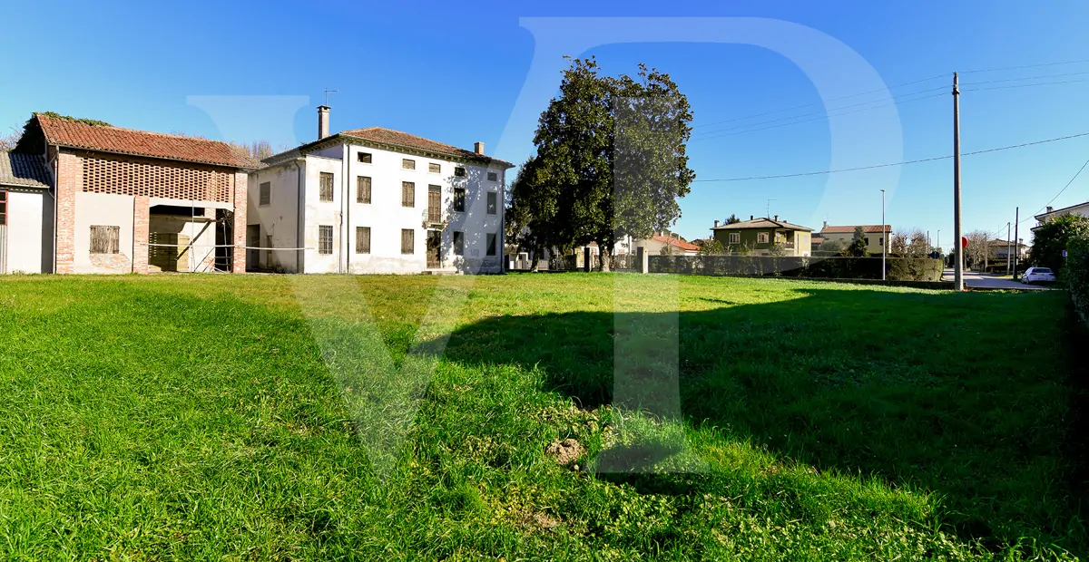 Villa zum Renovieren in Villaganzerla Castegnero