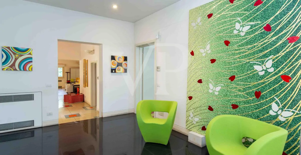 Villa aus dem 18. Jahrhundert - wird als Büro genutzt