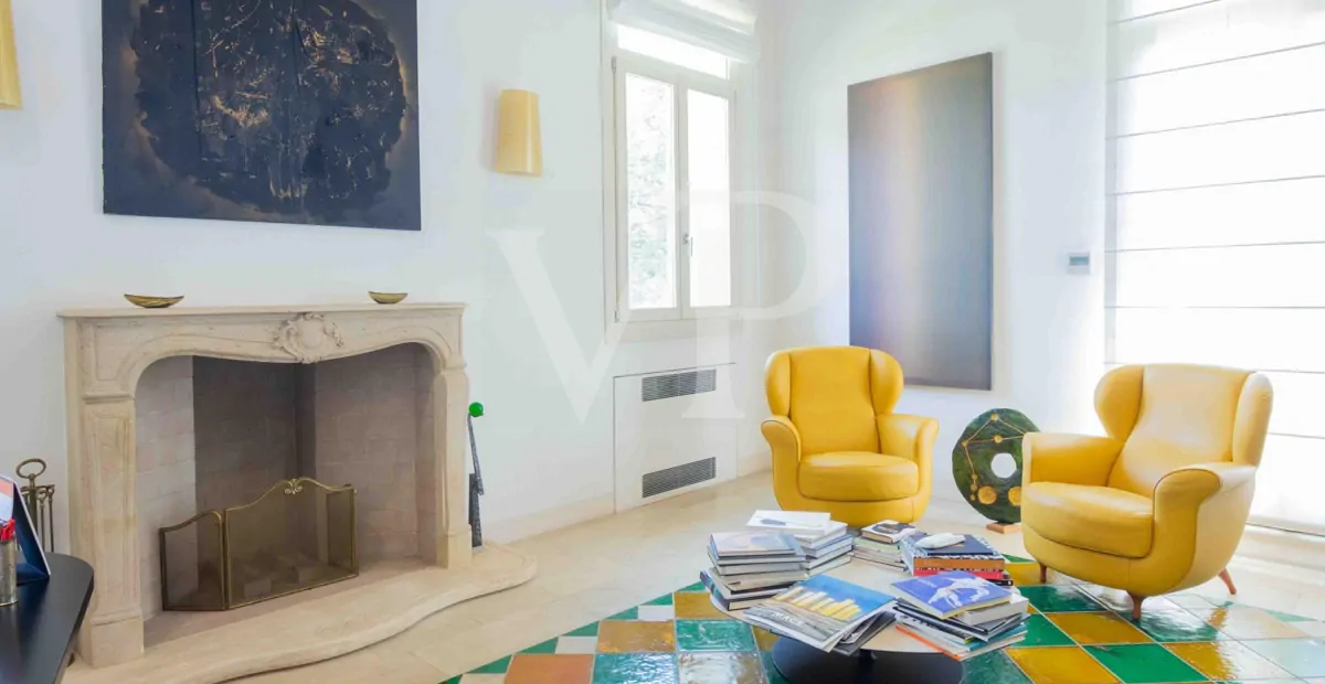 Villa aus dem 18. Jahrhundert - wird als Büro genutzt